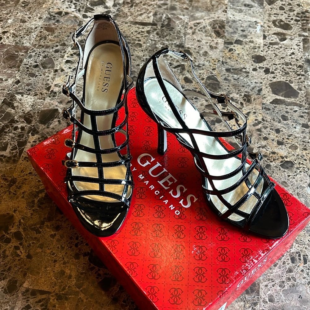 Black Patent with straps and buckle. GWGENOVIEVE 8M